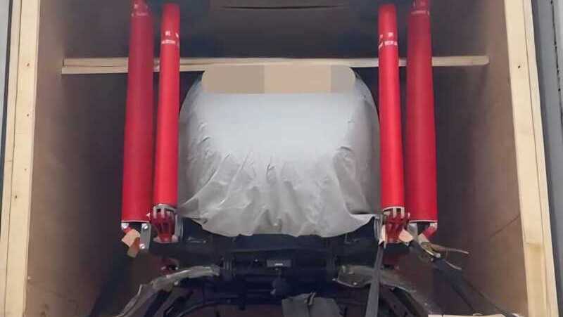 नाडा अटो शोका लागि ल्याइयो अत्याधुनिक युनिट्री रोबोट्स