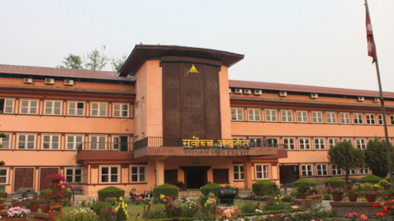 सांसदहरुलाई स्वकीय सचिव राख्न दिने सरकारको निर्णयविरुद्ध सर्वोच्च रिट दर्ता